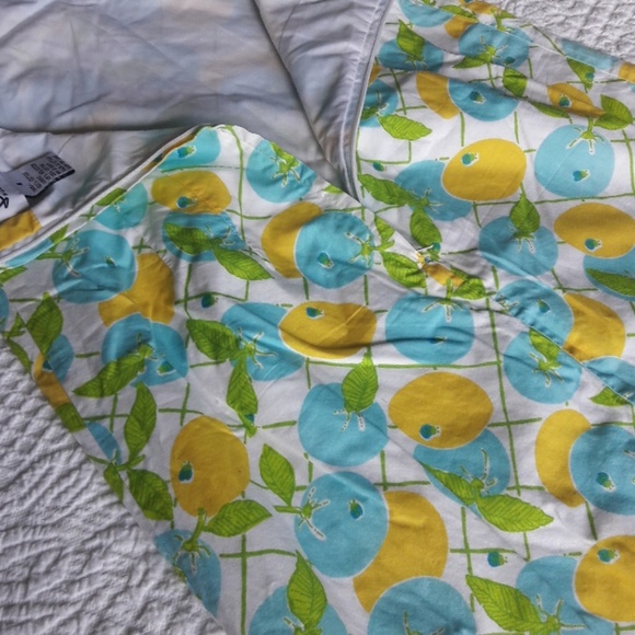 Free shipping Lilly Pulitzer dress - Picture 5 of 6